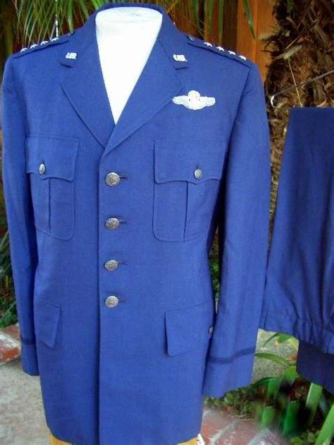 1970s USAF 4-star General uniform, ID help! - UNIFORMS - U.S. Militaria ...