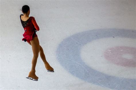 A Guide to Figure Skating Jumps at the Olympics - The Manual