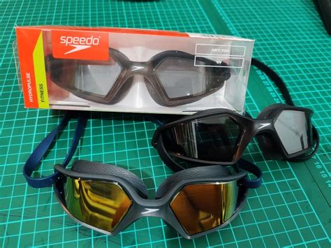 Speedo Goggles, Sports Equipment, Sports & Games, Water Sports on Carousell