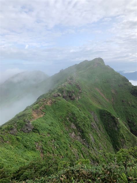 谷川岳馬蹄形縦走路・時計回り2日目 20227月 スキーと登山 髙波太一ブログ