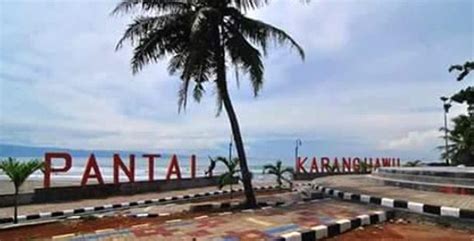 Pesona Keindahan Obyek Wisata Pantai Karang Hawu Di Cisolok Sukabumi