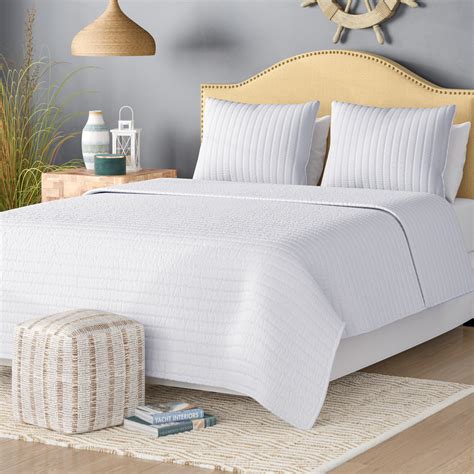 [BIG SALE] Our Favorite White Bedding Sets You’ll Love In 2022 | Wayfair