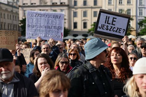 Ani Jednej Wi Cej Protesty Strajku Kobiet W Ca Ym Kraju Zdj Cia