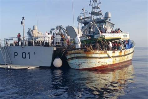 Migranti Strage Senza Fine Almeno 700 Morti In Tre Naufragi Notizie