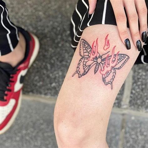 Tatuajes Aesthetic Para Llenar Tu Vida De Rosa Tatuajes Retro