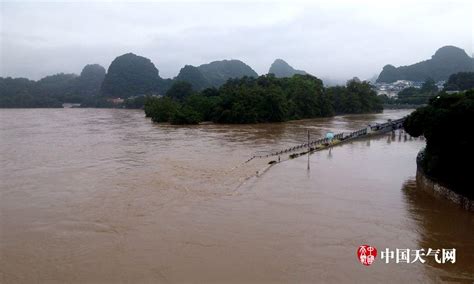 漓江沿岸景区多处被淹 广西高清图片 中国天气网