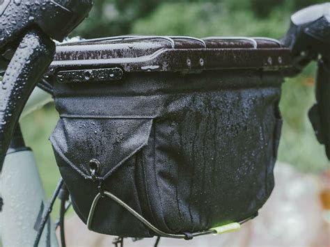 Route Werks The Handlebar Bag For Bikes Gives You Quick Access To