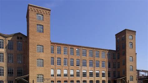 Open Day At The Fabra I Coats Centre D Art Contemporani De Barcelona