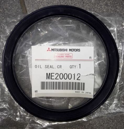 Me Mitsubishi Oil Seal Crankshaft Rr Me New Genuine Oem