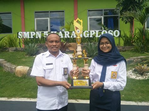 malang-post.com - Siswi SMPN 5 Karangploso Juara I Siswa Berprestasi ...