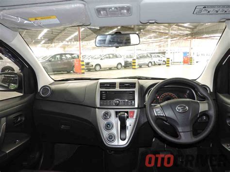 Daihatsu Sirion Sport 2016 Hadir Harga Berselisih Rp 8 5 Juta