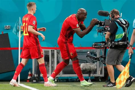 Lukaku Urges Eriksen To Stay Strong As Belgium Make Winning Start