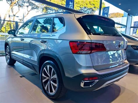 Volkswagen Taos Comfortline 2024 preço equipamentos ficha técnica e