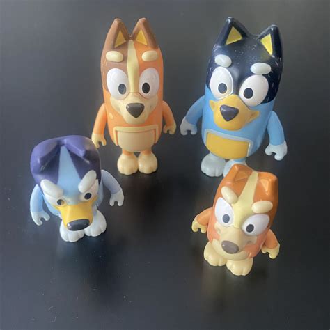 Bluey & Family Figures