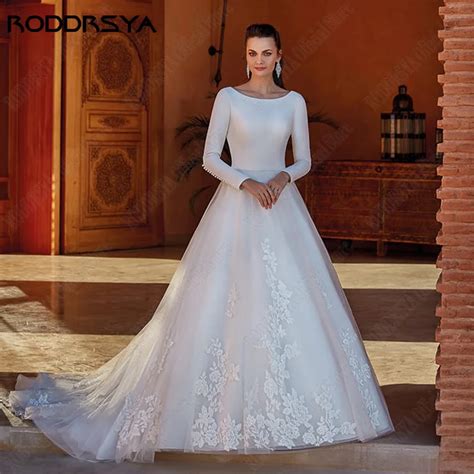 Roddrsya Sivil Scoop Boyun Saten D N Elbisesi Prenses Backless Uzun