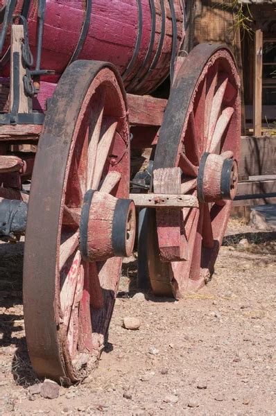 Old West Wagon Wheel — Stock Photo © CHRTKD #22773152