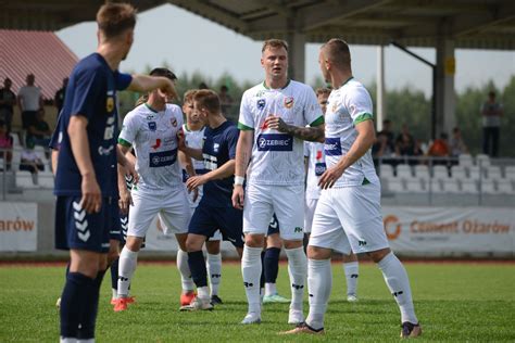 Hummel Liga Star Starachowice Rozgromi Alit O Ar W Zesp Tadeusza