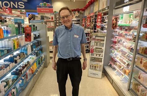 Gord celebrates six decades with Shoppers Drug Mart