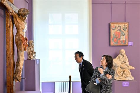 Ambasadorul Japoniei La Vernisajul Expozi Iei Samurai De La Muzeul