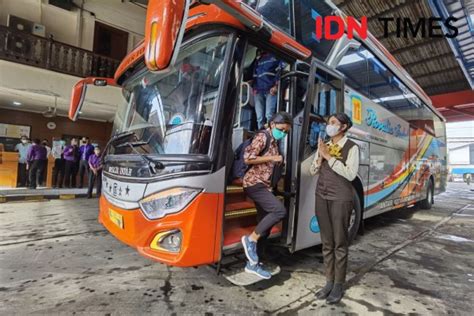 Harga Tiket Bus PO Rosalia Indah Jakarta Solo Mudik Lebara