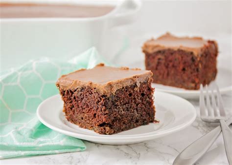 Easy Chocolate Zucchini Cake Lil Luna