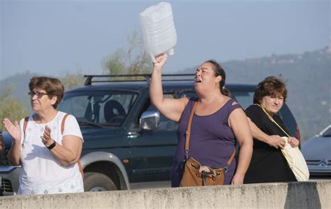 Parcelistas Cortan La N En C Rdoba Para Reclamar Agua Potable En