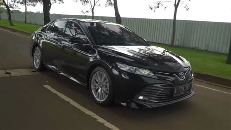 Toyota Camry Hybrid Bekas Harga Terjangkau Dengan Konsumsi Bbm Super