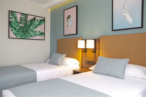 Hotel Riu Plaza España Madrid, ES - Reservations.com