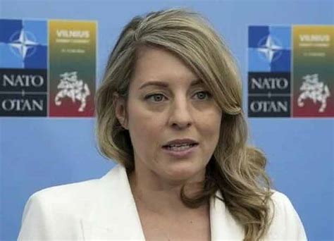 La ministre canadienne des Affaires étrangères prépare un plan de