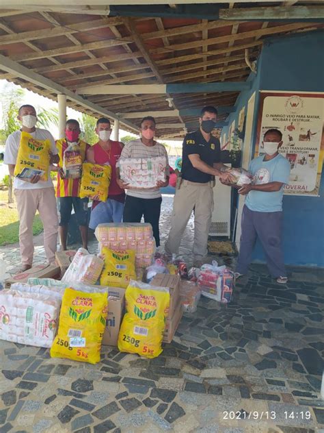 Prf Finaliza A Entrega De Alimentos Arrecadados Pela Campanha Estrada