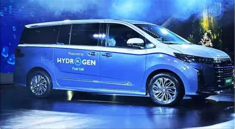 Auto Expo 2023 Day 2 Mg Motor Introduces Hydrogen Fuel Cell Powered Vehicle Euniq 7 Zee Business