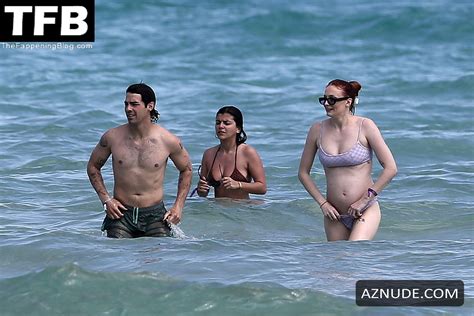 Sophie Turner Sexy Seen Flaunting Her Hot Body In A Bikini On The Beach In Miami AZNude