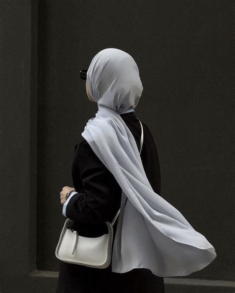 Pin By Themooncure On Hijab Modest Winter Outfits Modest Outfits