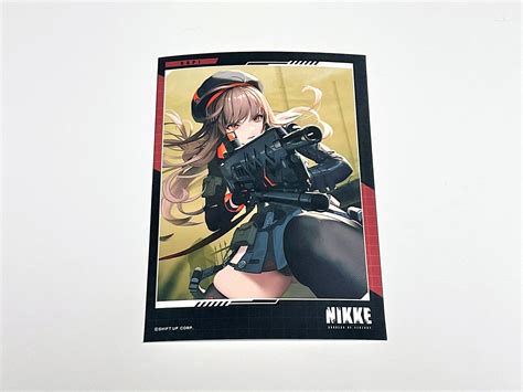 『勝利の女神：nikke』のランダムブロマイドがファミマプリントに登場、6月20日1000から販売開始。ラピ・アニス・ネオン・ディーゼル