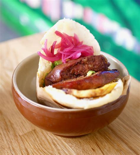 arepera food truck 2