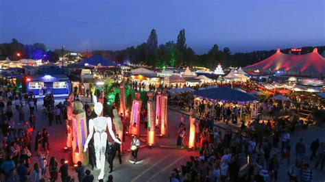 Tollwood Sommerfestival Sommer Sonne Und Konzerte