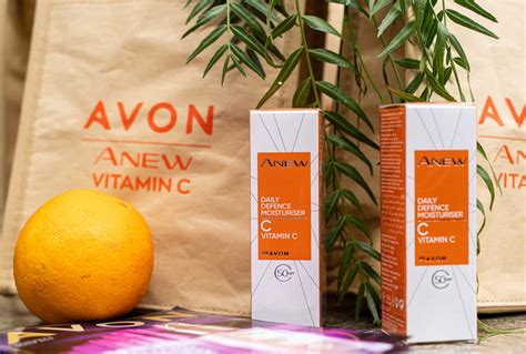 Avon Anew Vitamin C Glow Power αντιοξειδωτική προστασία για όλη την ημέρα