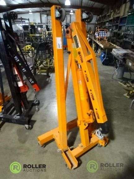 Central Hydraulics Ton Hydraulic Foldable Shop Crane Roller Auctions