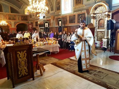 Taina Sfântului Maslu săvârșită în Parohia Domașnea Episcopia