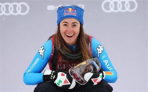 Sofia Goggia Schafft Das Lake Louise Triple SKINEWS CH