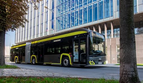 El Articulado Urbino El Ctrico Novedad De Solaris En Busworld