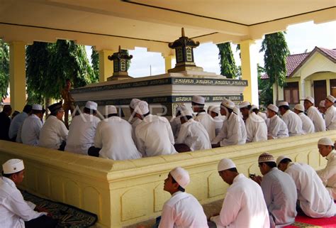 DOA UNTUK SULTAN ISKANDAR MUDA | ANTARA Foto