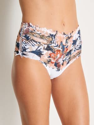 Lingerie Sans Complexe Achat En Ligne Daxon