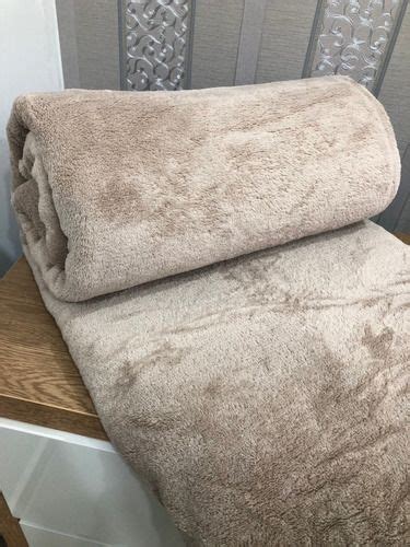 Manta Cobertor Grosso Solteiro Aveludada Inverno Comforters