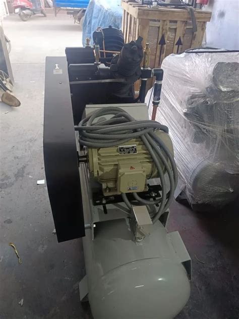 T Model Hp Reciprocating Air Compressor At Rs