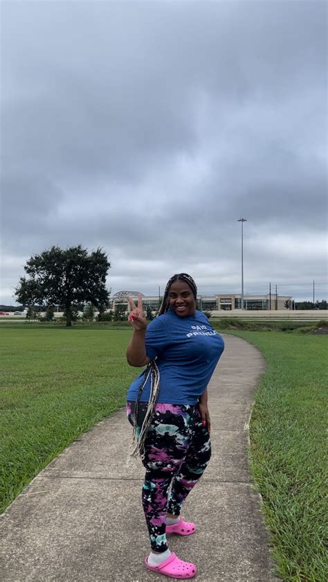 Angie Houston | HeyBooHey👋🏽Happy Friyaaayyy🫶🏽 | Instagram