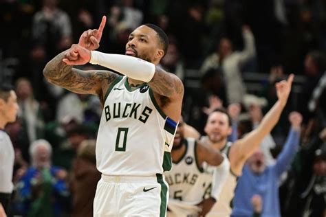 Milwaukee Fans Gifted Dame Time Watches As Lillard Climbs The NBA All