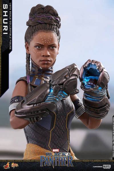 Hot Toys Black Panther Movie Shuri Sixth Scale Figure