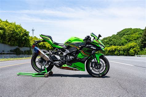 トリックスター Ninja Zx 25r 23 24 政府認証スリップオンマフラーikazuchi