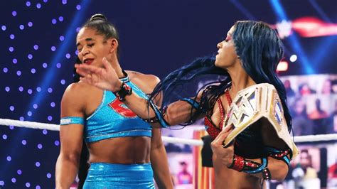 Por qué el Bianca Belair vs Sasha Banks no debe ser main event en